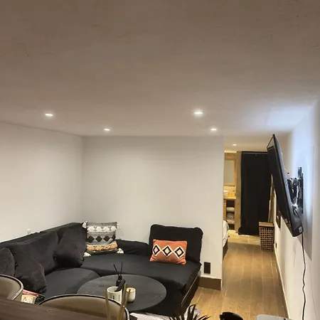 Apartment T2 Cosy A - Confort & Tranquillite *